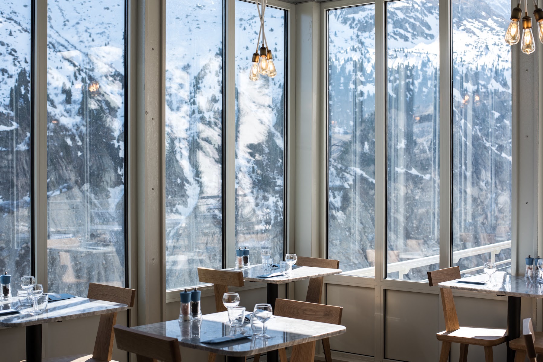 french winter ski guide where to eat in chamonix