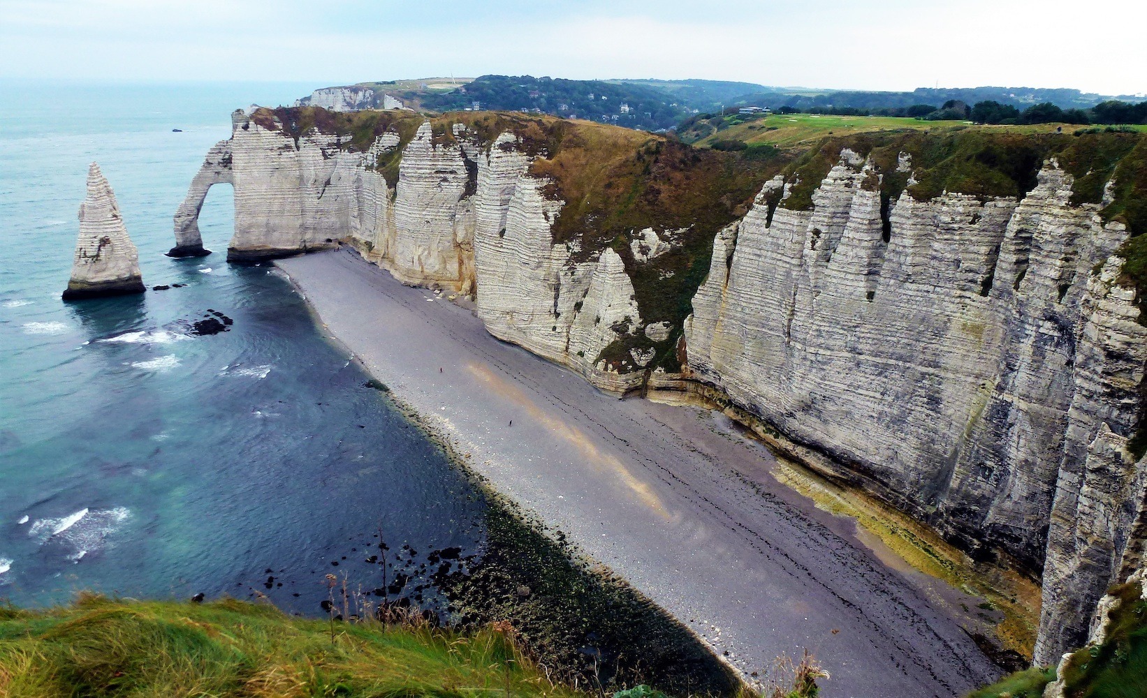 étretat cliffs normandy