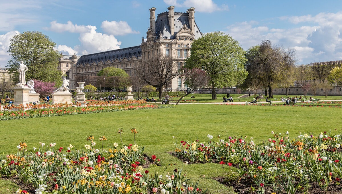six once-in-a-lifetime experiences in paris