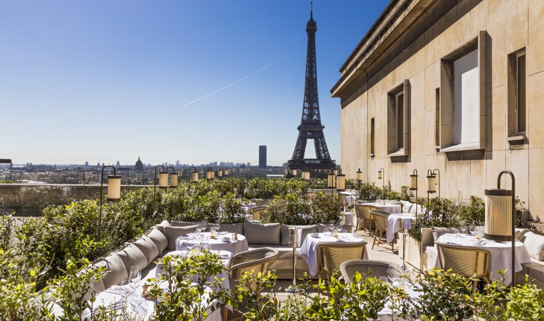 Le Tout-Paris, Cheval Blanc Paris brasserie with views on the Seine 