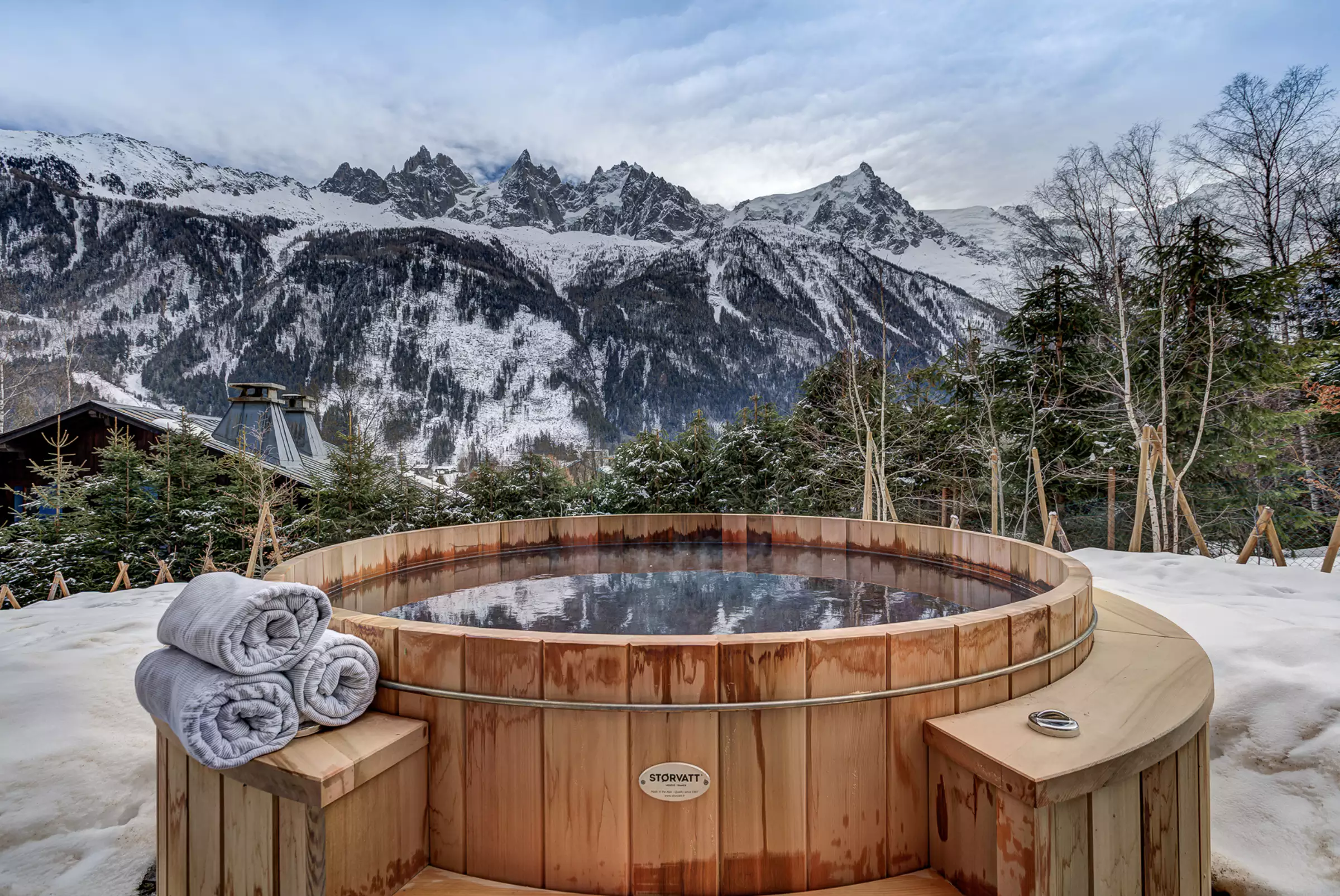 Cheval Blanc Courchevel 1850, French Alps Luxury Hotel & Chalet / Casol  Villas France