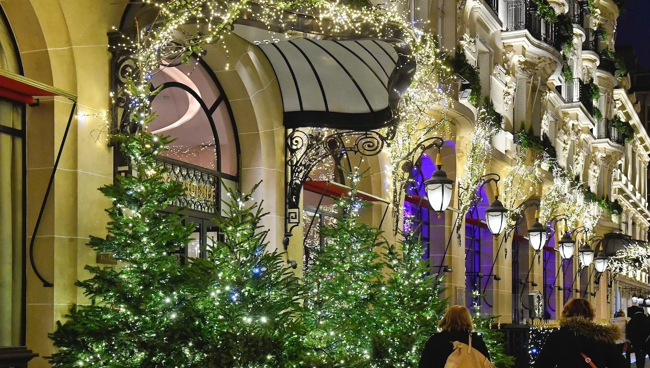 Indulge in Luxury Experiences Over the Holiday Season in Paris