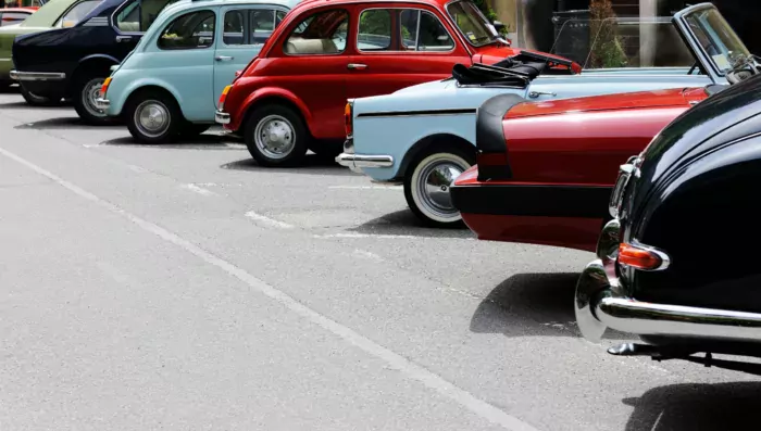 Nice | French Side Travel | Monaco | Collection de voitures